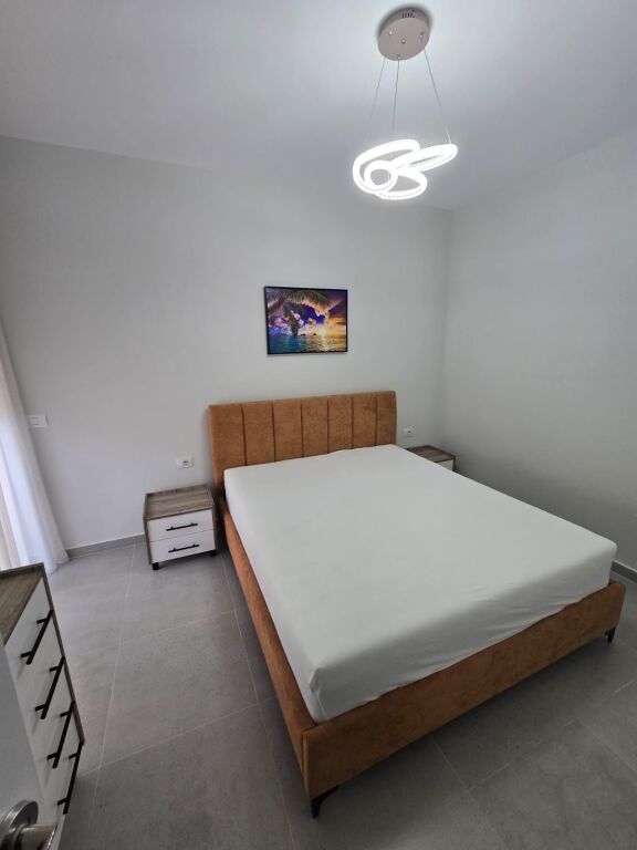 Apartament 2+1 me qira Rruga e Durresit