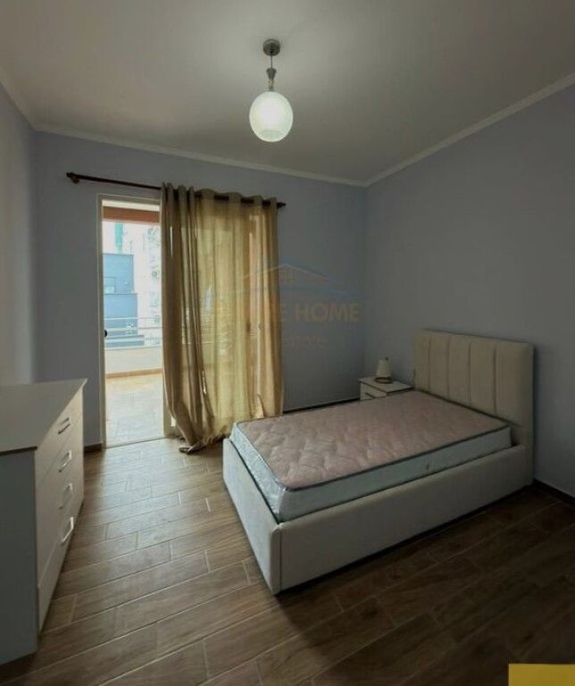 Shitet, Apartament 2+1+2, Rotonda e Astirit, Tirane.