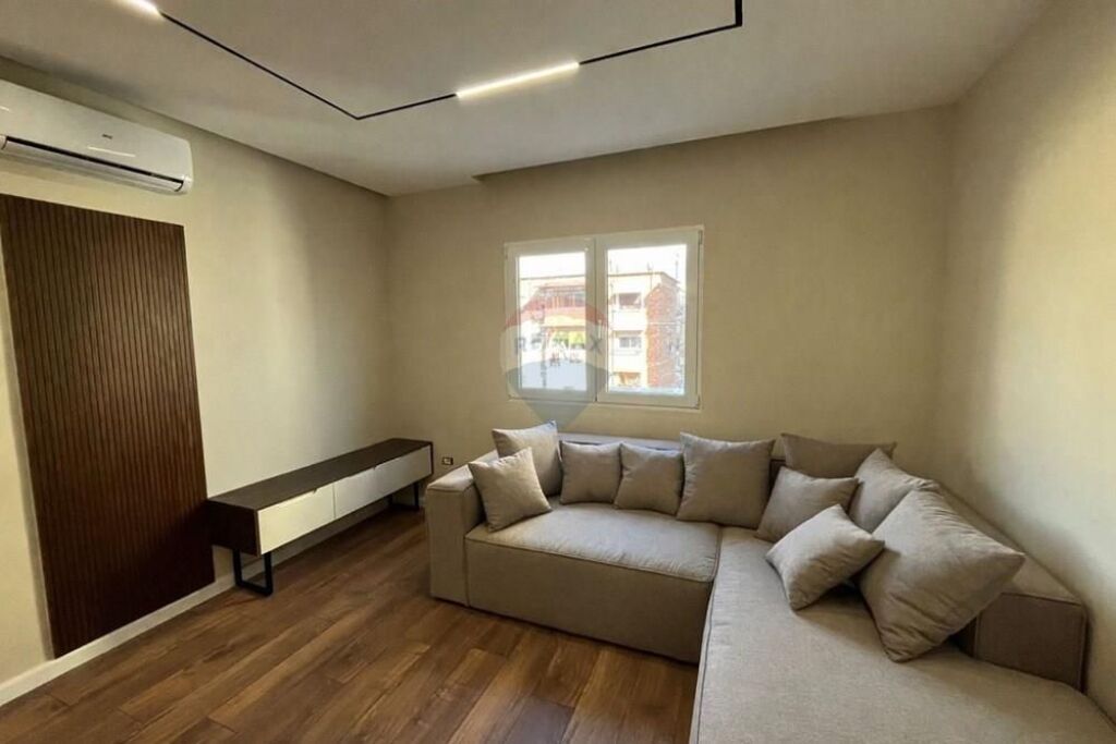 Shitet apartament 1+1 te Mine Peza, shume prane qendres se Tiranes!