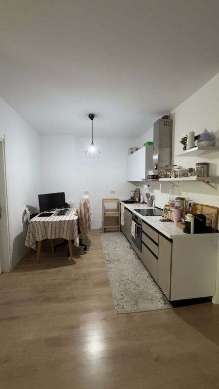 🔥 Jepet me Qira Apartament 1+1 🔥 Zona: Kompleksi Turdiu, Ish Fusha e Aviacionit – Tiranë