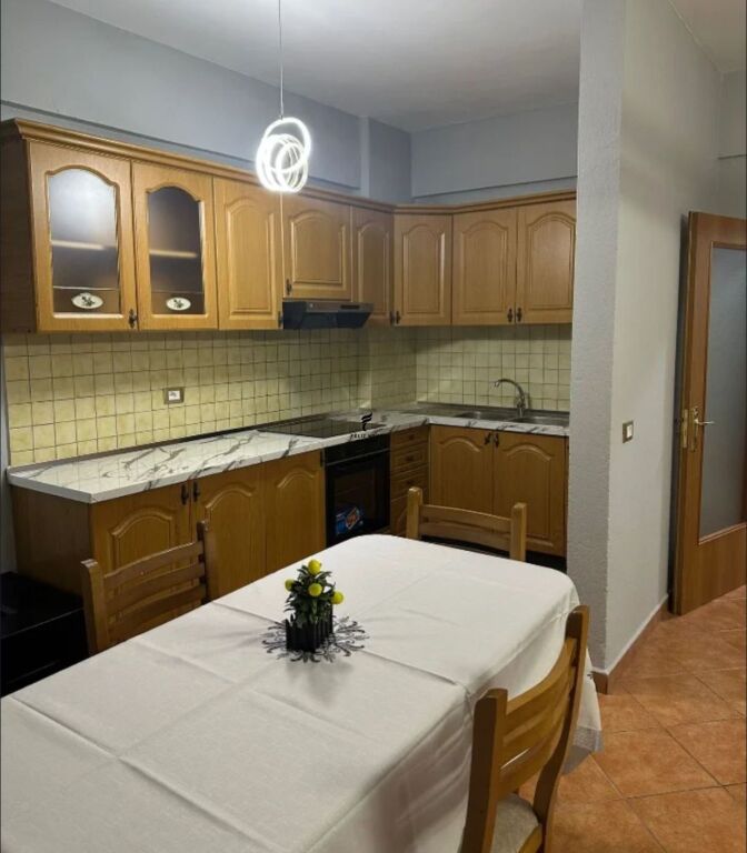 APPARTAMENTO IN AFFITTO 2+1+2 MYSLYM SHYRI 60.000 LEKE FH-71899