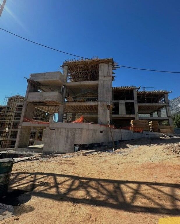 Shitet, Apartament 1+1, Dhermi