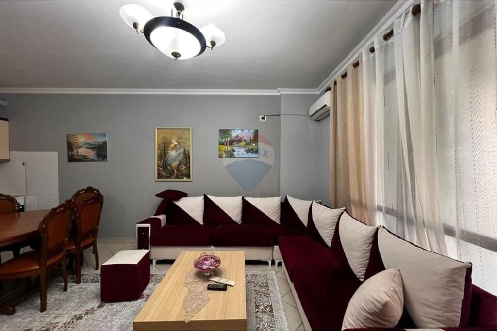 2+1 apartment for rent at the former Electric Market!