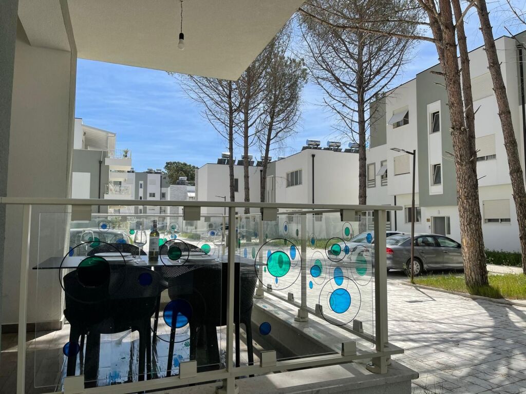 APARTAMENT 1+1 PER SHITJE TEK PERLA RESORT GJIRI I LALZIT