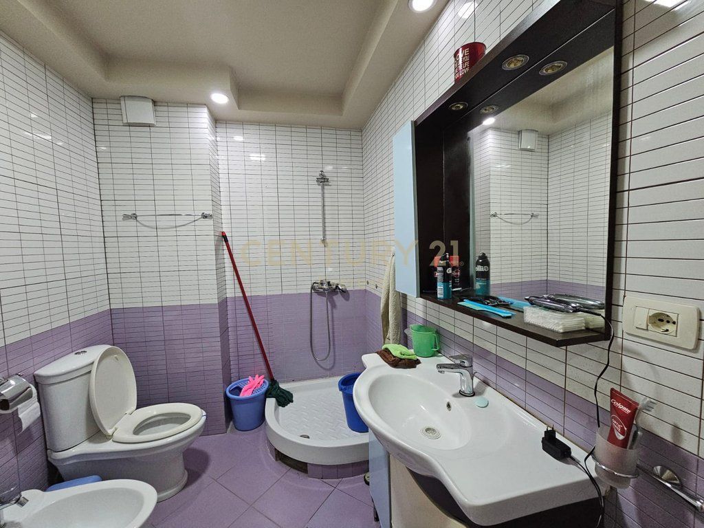 Astir, Shesim apartament 3+1+2 Me Shume Drite!! 218,000 €