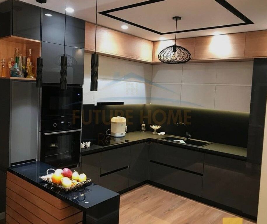 Rent, Apartment 2+1+2, Blloku, Tirana