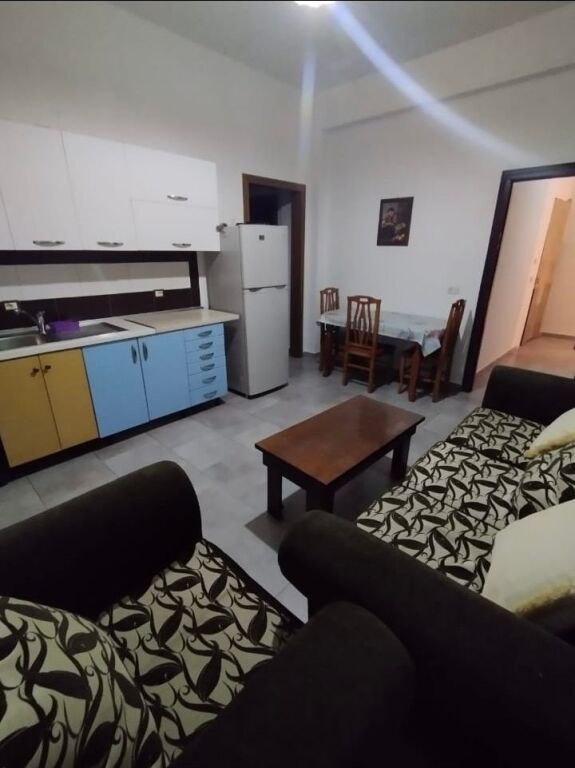 Apartament 2+1 me qera tek Kodra e Priftit