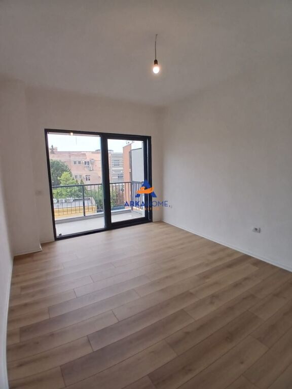 FOR RENT APARTMENT (107M2) FOR OFFICES 3+1+BALCONY "BARRICADES STREET" 120000 LEKE