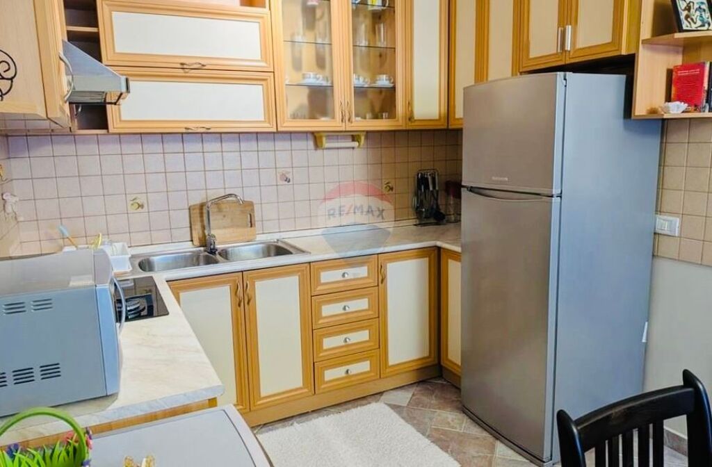 Appartamento 1+1 in affitto Viale Bajram Curri