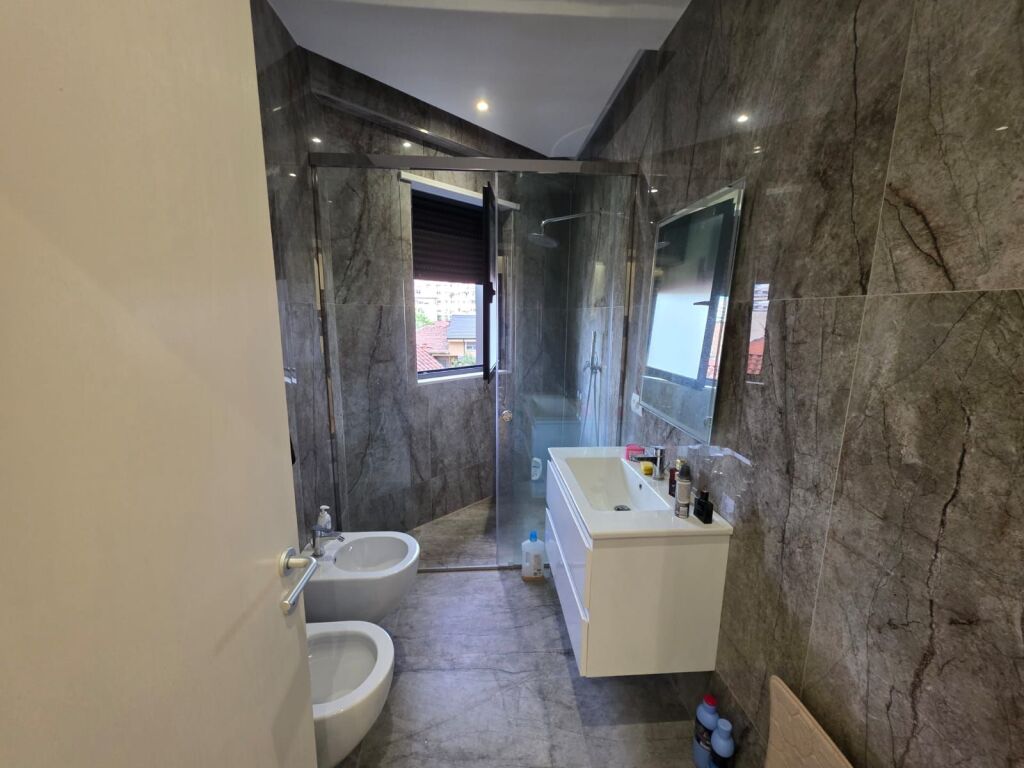 Appartamento 2+1+2 in vendita – Via Durrës !