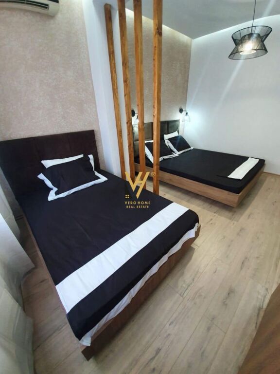 JEPET APARTAMENT 1+1+BLK TE RRUGA E BARRIKADAVE 600 EURO
