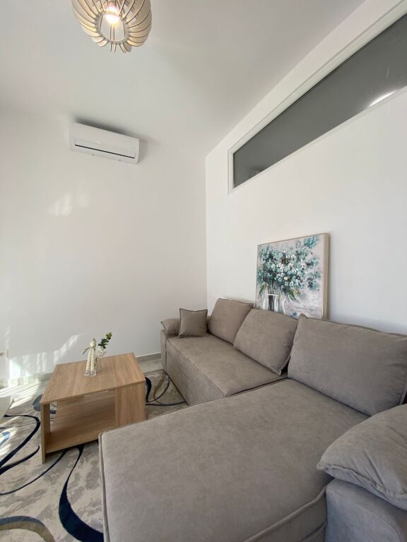 ULET CMIMI!! Apartament Per Qira Kompleksi Rafaelo, Fresk