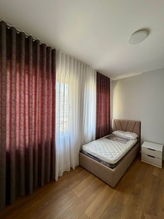 📣 QERA Apartament 2+1 📍 Yzberisht, Prane Kompleksit Grand Gallery ✨