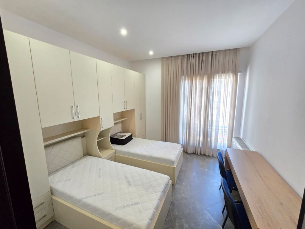Appartamento in Affitto 2+1+Posto Auto presso il Complesso Delijorgji (ID B2201878) Tirana