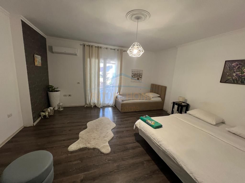 Shitet, 2 Apartamente, 2+1, Hilton Garden, Tirane