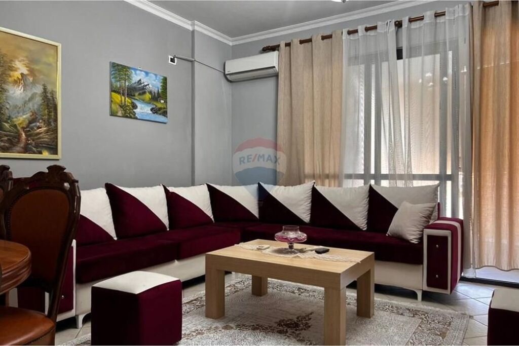 2+1 apartment for rent at the former Electric Market!