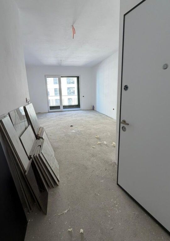 Shitet apartament 3+1+2 tualete &amp; depo Splendor Residence