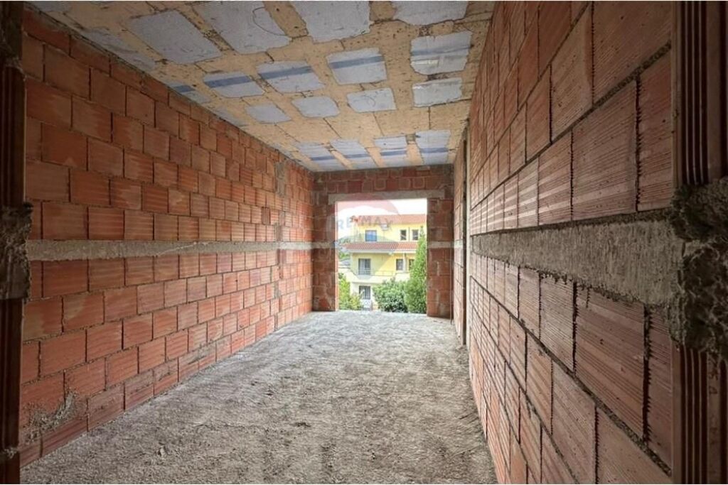 APARTMENT 1+1 FOR SALE AT THE AVIATION FIELD