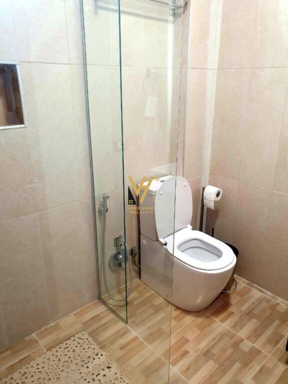 JEPET APARTAMENT 1+1+BLK TE RRUGA E BARRIKADAVE 600 EURO