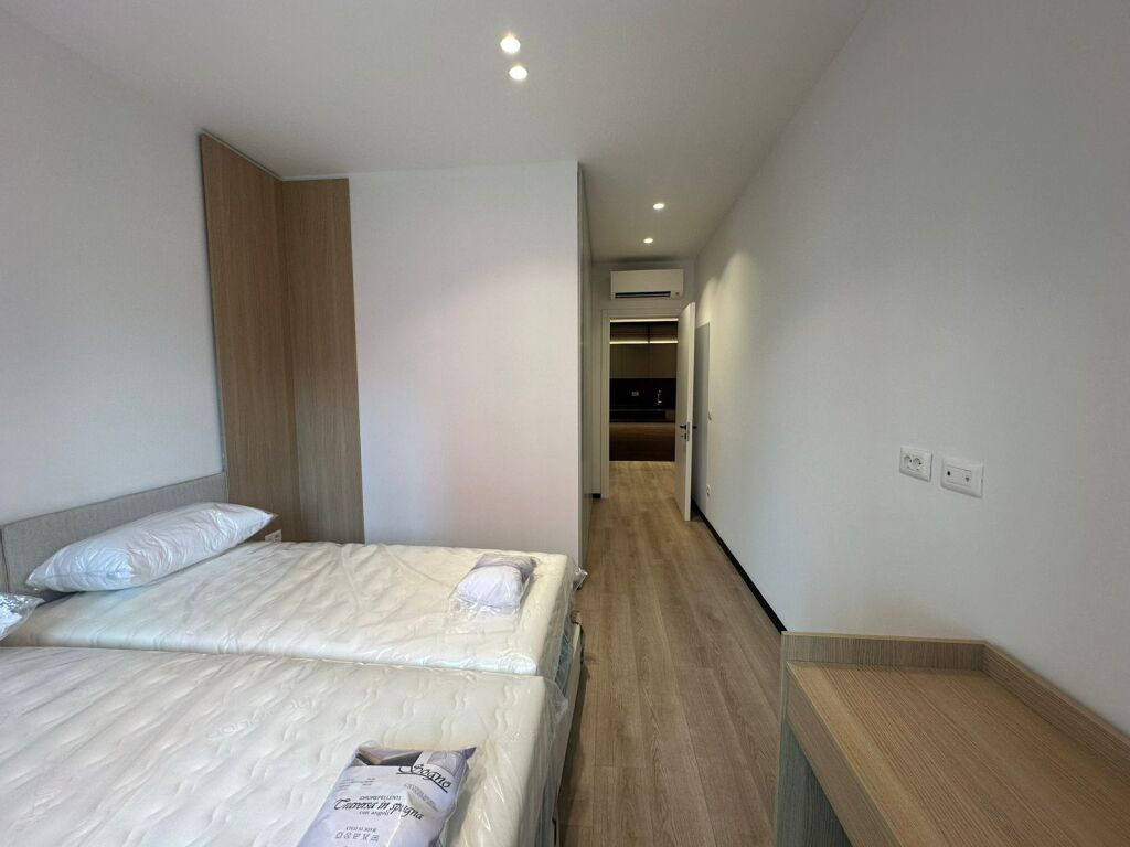 Appartamento moderno 2+1+2 in affitto vicino a Lion Park, in una delle zone più richieste, molto vicino allo stadio Air Albania.