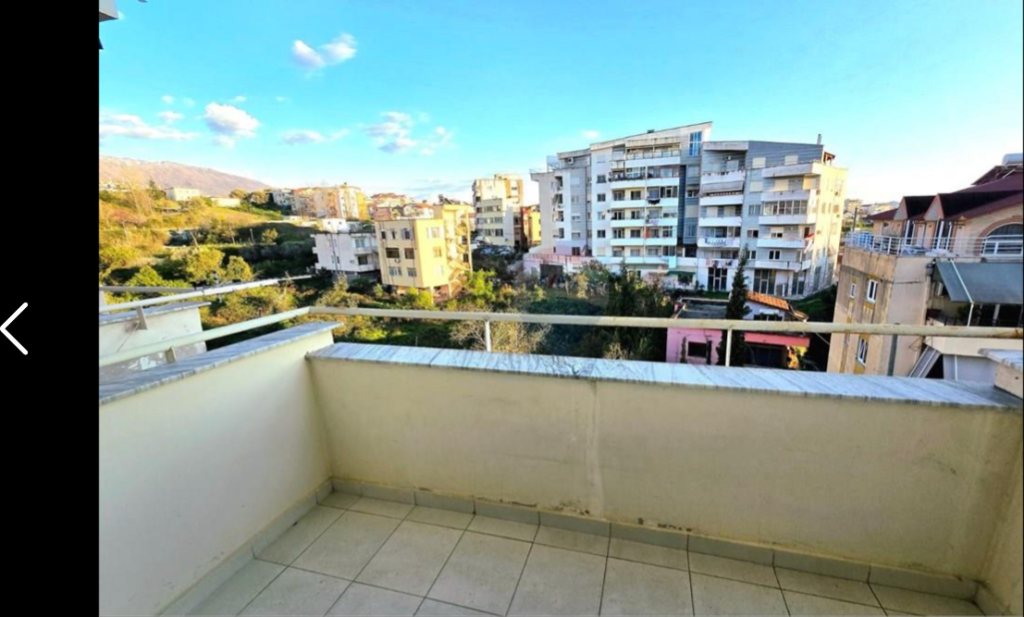 Appartamento in affitto 2+1+2 a Fresk