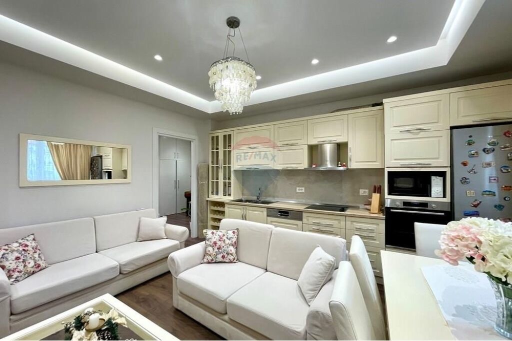 Apartament 2+1 me qera Rruga e Durresit
