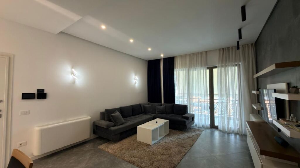 Apartament 2+1+2 me qira , Kompleksi Delijorgji