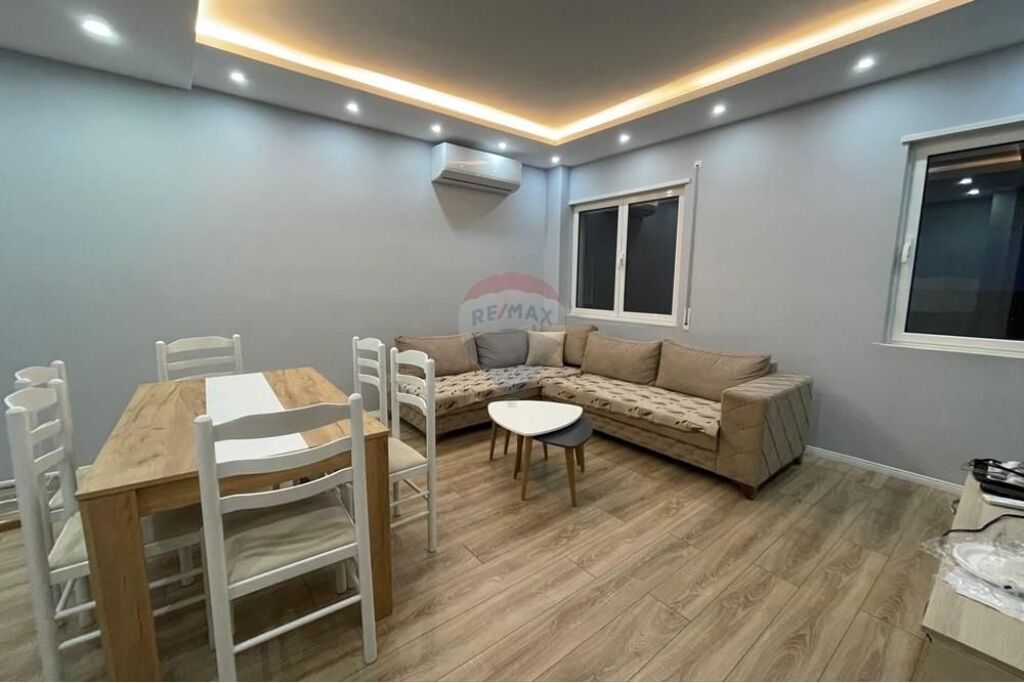 Apartament 2+1 për shitje në Linzë (Fresk)