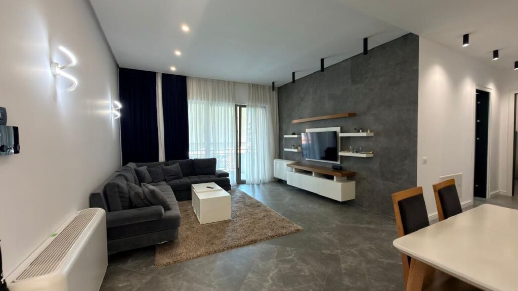 Apartament 2+1+2 me qira , Kompleksi Delijorgji