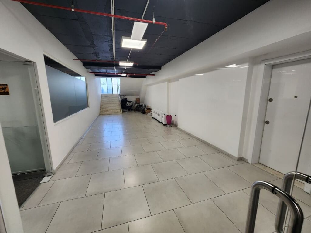 💫Ufficio Elite in Affitto (Via Elbasanit - Facoltà di Economia📍) 300m² (PIANO 0) Open Space 🔥🔥 1800€ NETTO 💶💶