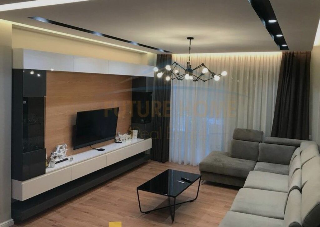 Rent, Apartment 2+1+2, Blloku, Tirana