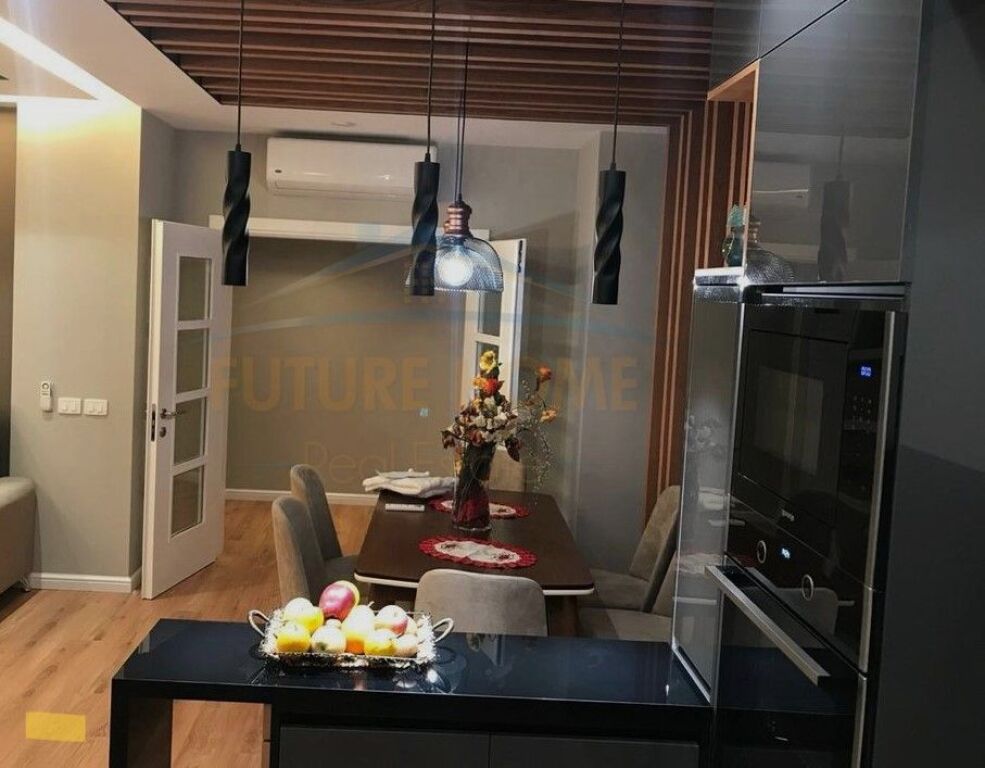 Rent, Apartment 2+1+2, Blloku, Tirana