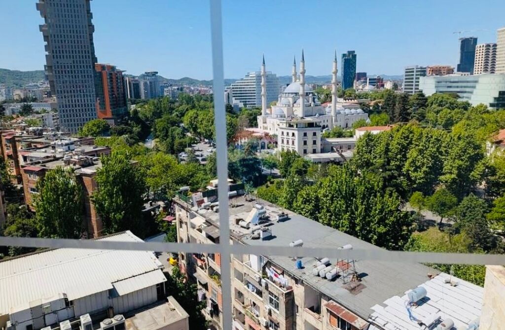 Appartamento 1+1 in affitto Viale Bajram Curri