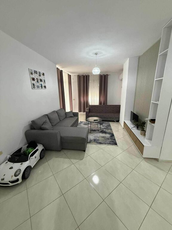 🏠Appartamento 2+1+2+ garage🚗 in affitto, Astir✨