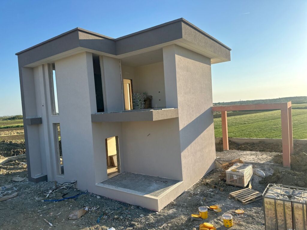 VILLA IN VENDITA NEL GOLFO DI LALZ!  300.000 €