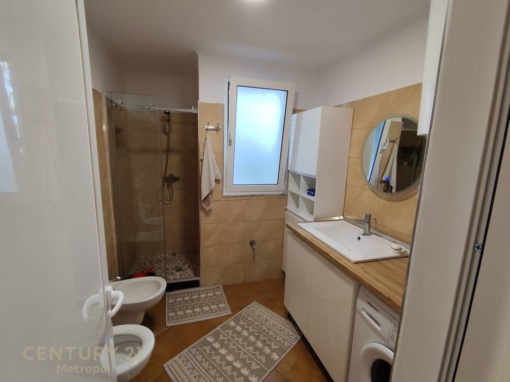 APPARTAMENTO 1+1 IN AFFITTO VICINO A MYSLYM SHYRI! 750 € /Mese