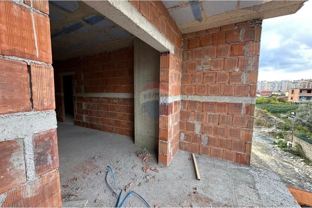 APARTMENT 1+1 FOR SALE AT THE AVIATION FIELD