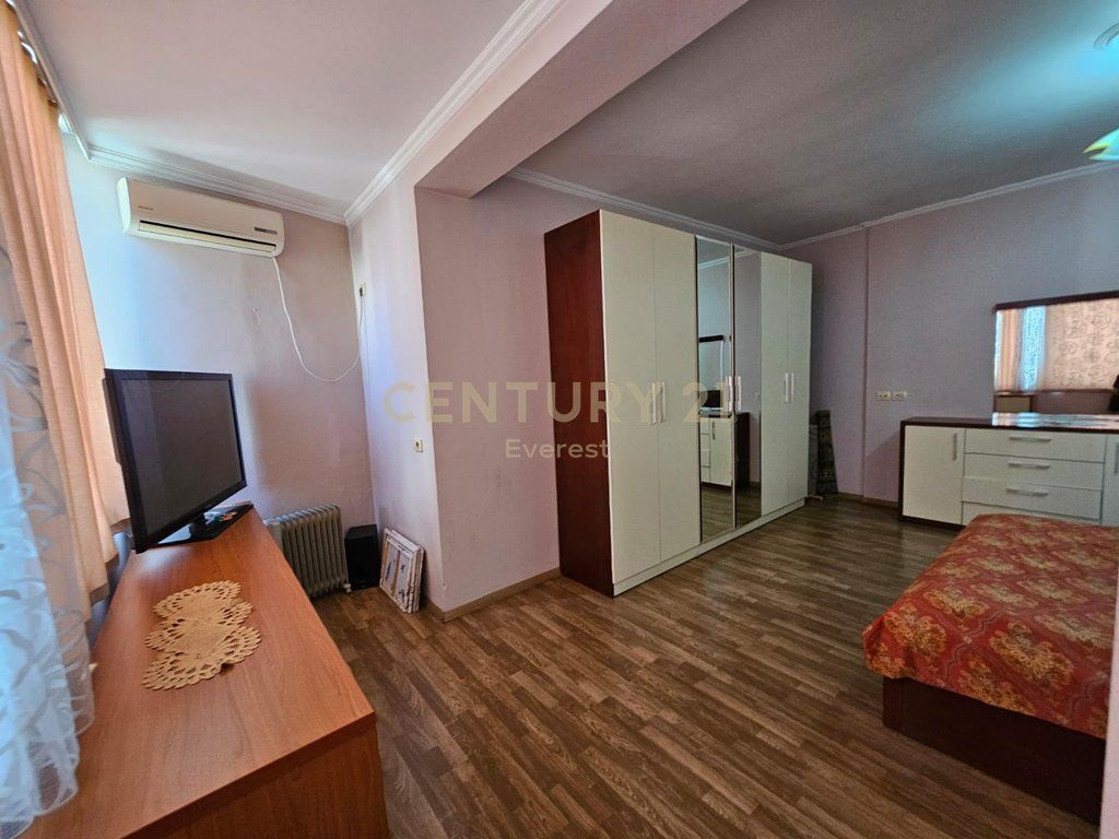 Astir, Shesim apartament 3+1+2 Me Shume Drite!! 218,000 €