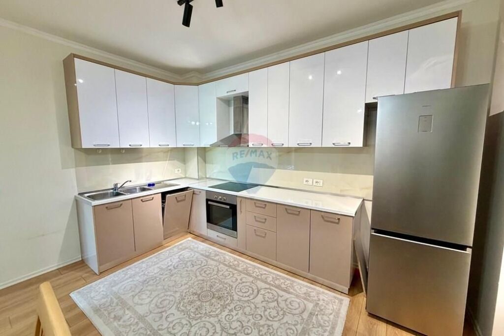 Apartament 2+1+2 me qera Kopshti Botanik