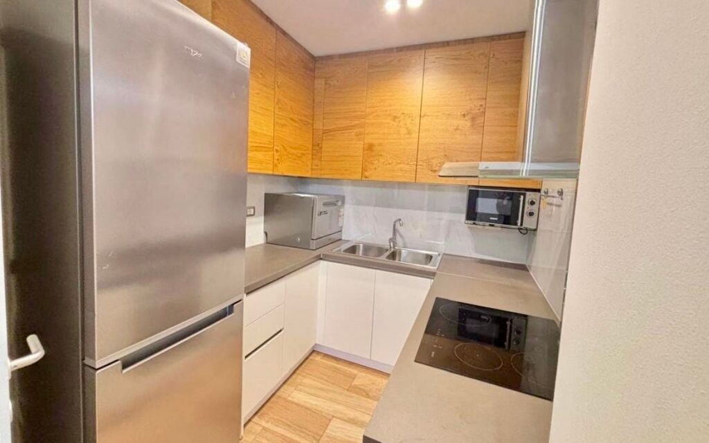 📣 QERA Apartament 3+1 Me Depo 📍 Prane Shkolles Se Kuqe 🛣️ Rruga "Dervish Hekali" ✨