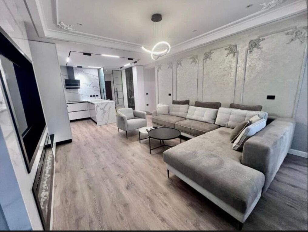 🌊 Apartament Premium 2+1+2 + ballkon me PAMJE PANORAMIKE DETI – Sarandë!🌊