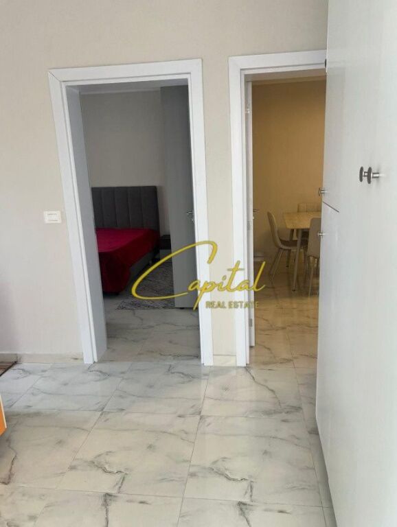 APARTAMENT ME QIRA 2+1 OXHAKU 45.000 LEKE