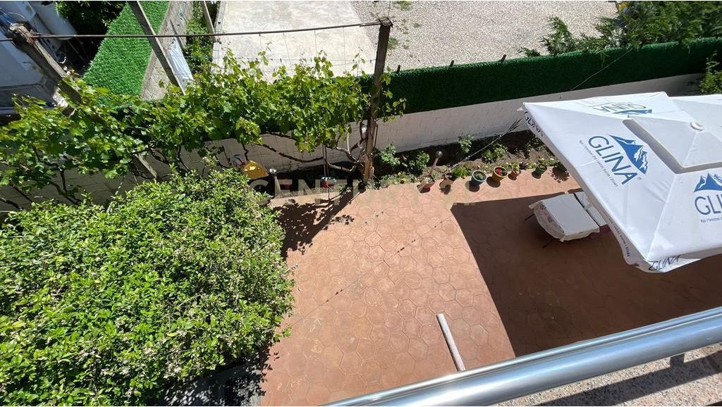 SHITET SHTEPI 2-KATESHE NE PLAZH , DURRES!