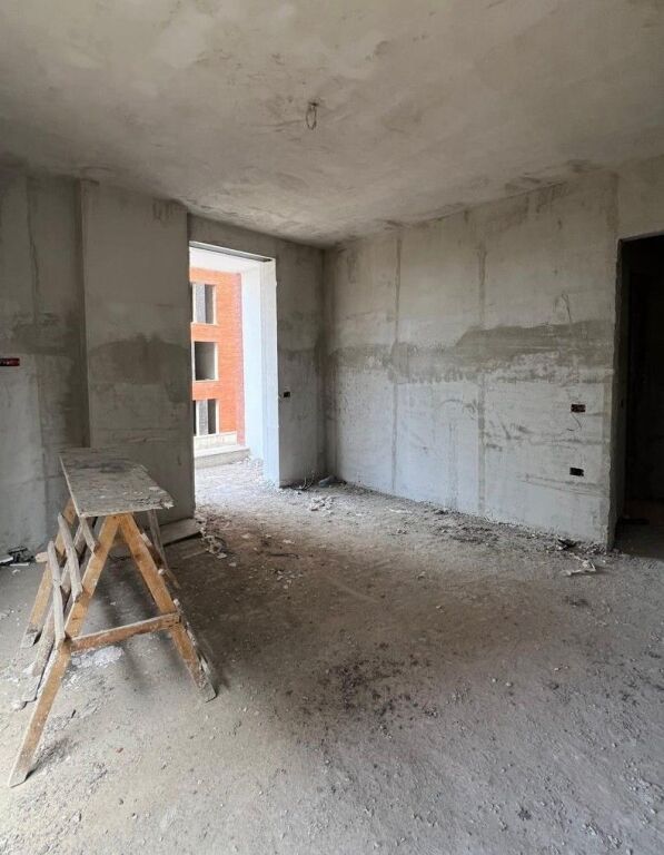 Shitet Super Apartament te Ring Side Paskuqan