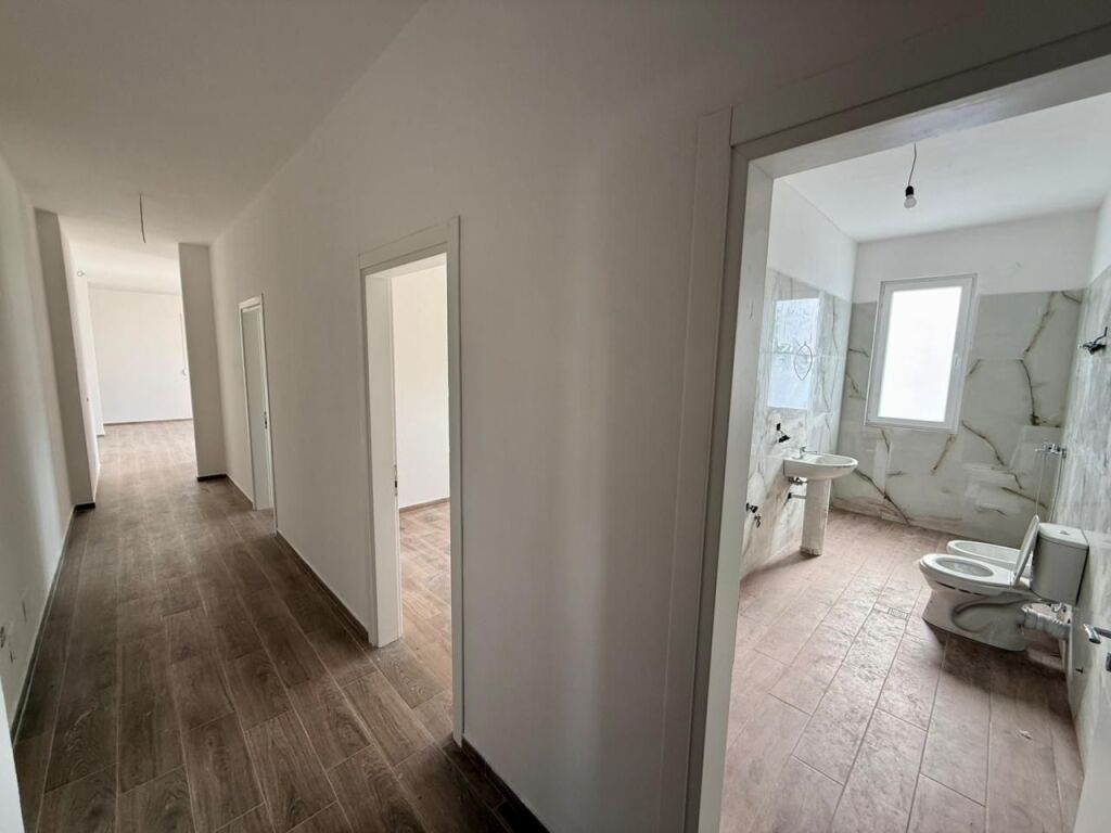 📣 FOR SALE Apartment 2+1 📍 Near the Electric Substation 🛣️ "Siri Kodra" Street ✨  💶 Price 130,000 Euro
