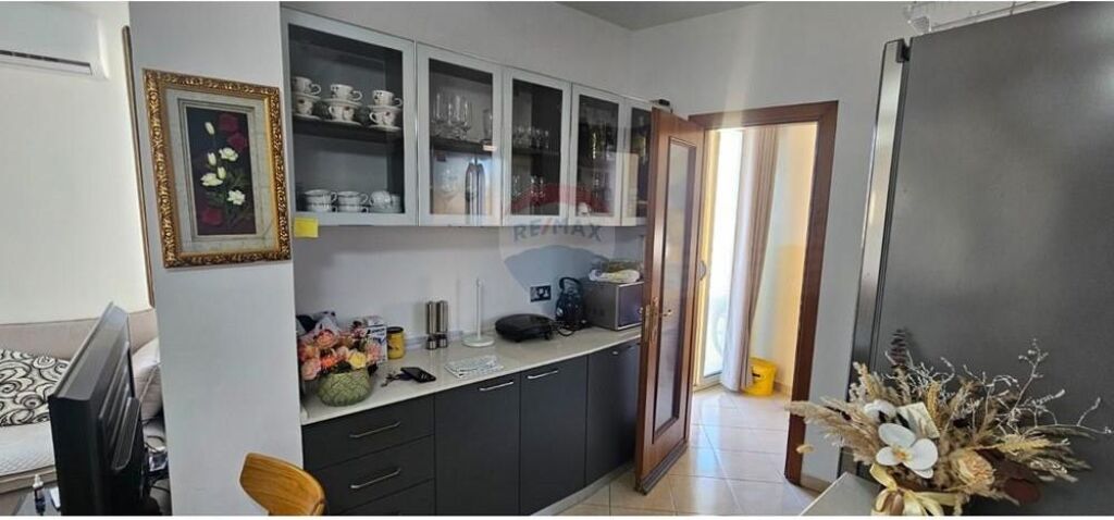 Appartamento 1+1 in vendita vicino alla scuola “Mihal Grameno” 🏡