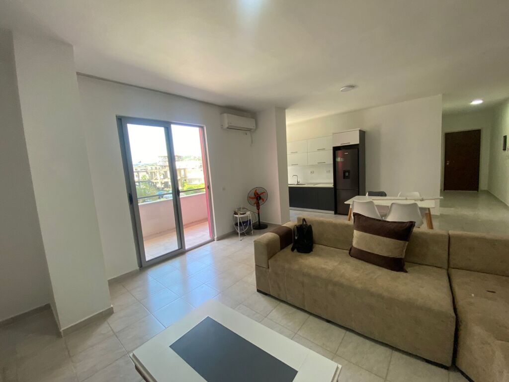 Appartamento 2+1+2 in vendita ad Astir – vicino al Viale Migjeni