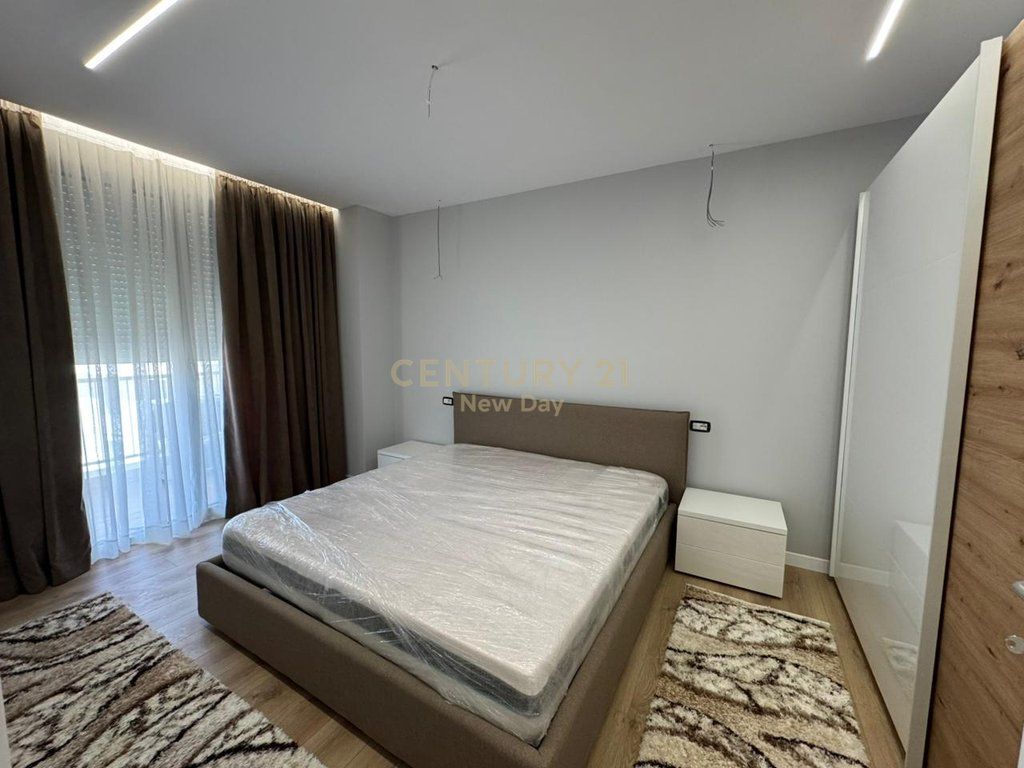 For Rent Apartment 2+1+2T Plus Parking Space in Dyrrakium Residence 1200€ | 100 m²