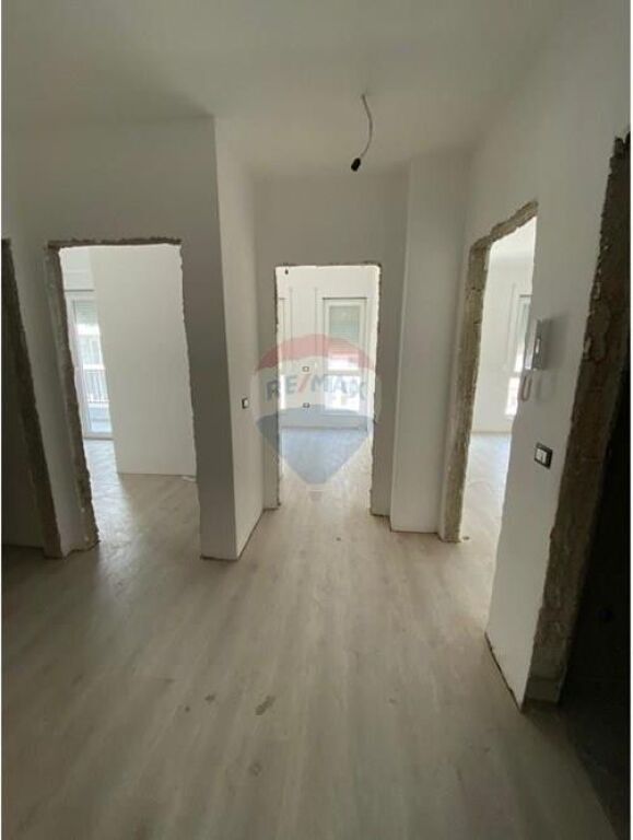 Appartamento 2+1 in vendita a Univers City 🏡