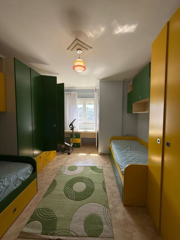 Apartment 2+1+ parking space for rent Fusha Ali Demi !
